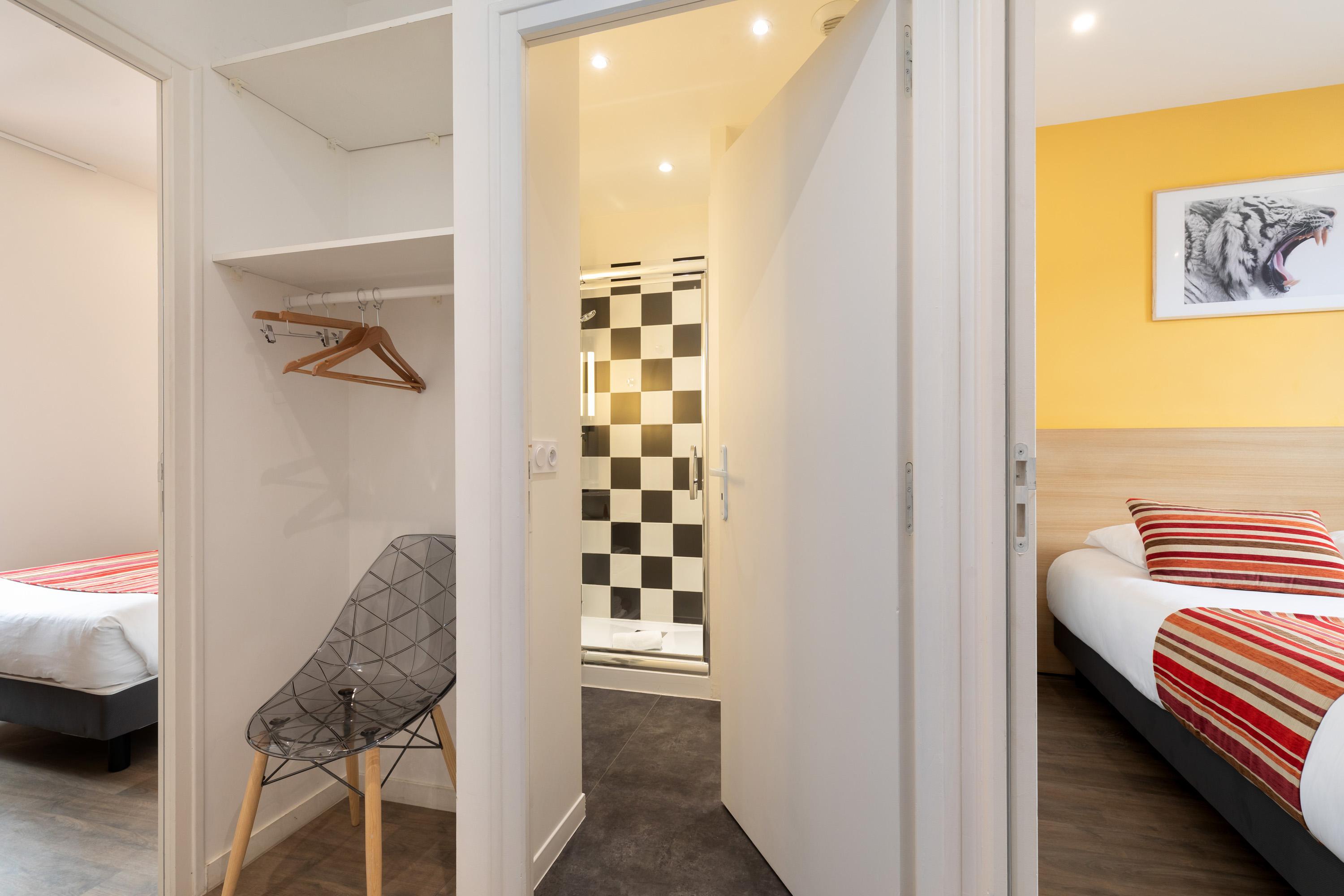 Byakko Hotel 3*